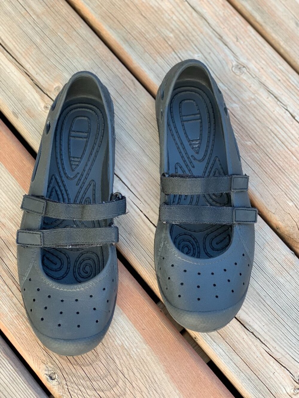 Denver Hayes Mary Jane Ballet Flat Sneaker 9 Black Lightweight Comfort Shoes